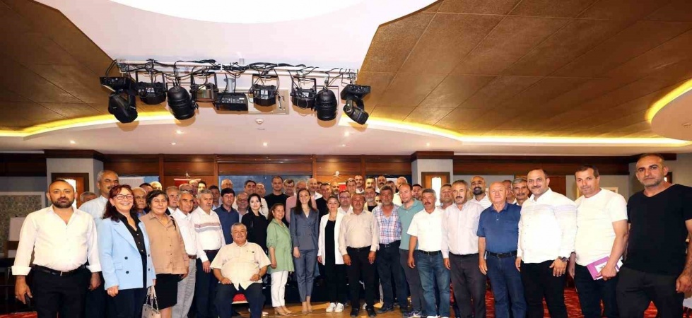 Başkan Durbay muhtarları dinledi