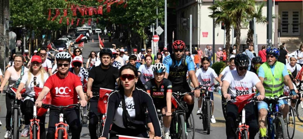 Manisa’da pedallar 19 Mayıs için çevrildi