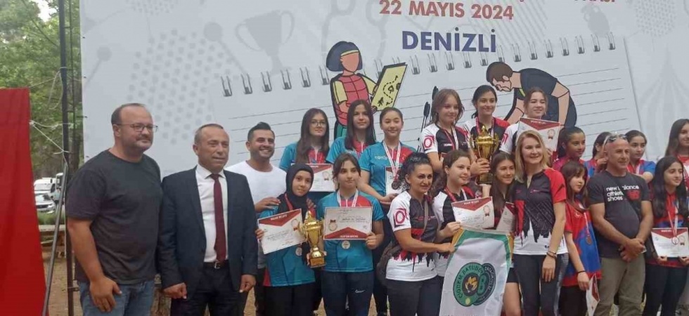 Manisalı sporculardan Oryantiring Türkiye Şampiyonasında büyük başarı