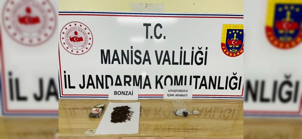 Şüpheli araçtan bonzai çıktı