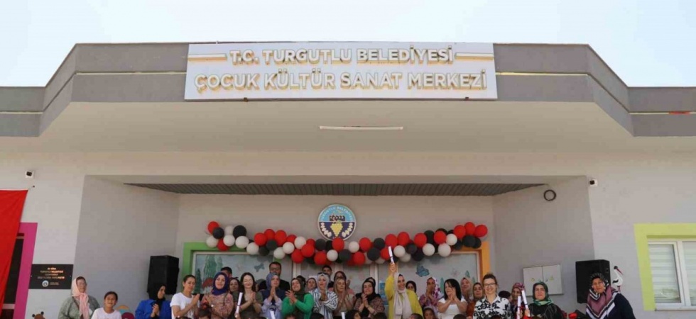 Çocuk Kültür ve Sanat Merkezi’nde mezuniyet sevinci