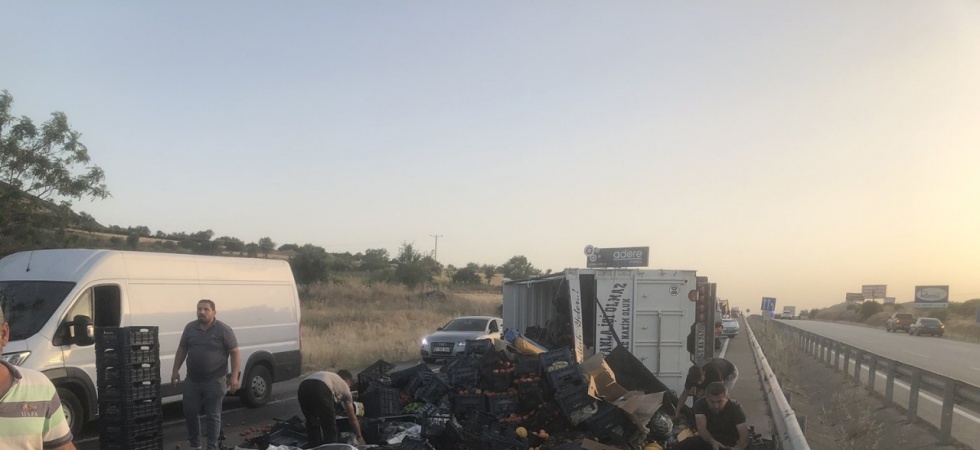 Kula’da kazalar peş peşe geldi: 2 yaralı