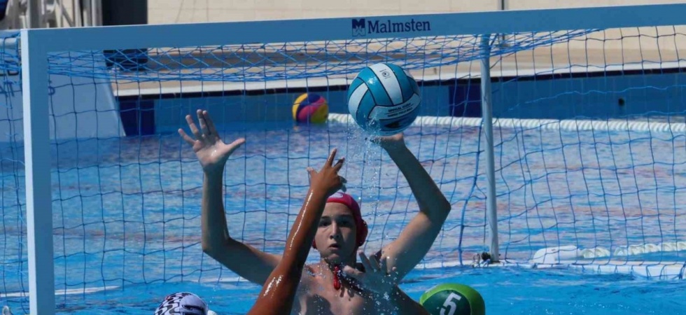 Manisa’da yapılan U13 Kadınlar ve Erkekler Türkiye Sutopu Şampiyonası sona erdi