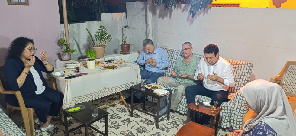 "Vatan İçin Canlarını Feda Eden Aziz Şehitlerimizin Aileleri, Her Zaman Başımızın Tacıdır"