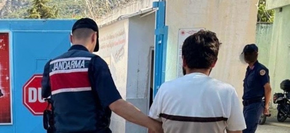 Bağ evlerine dadanan hırsız jandarmadan kaçamadı