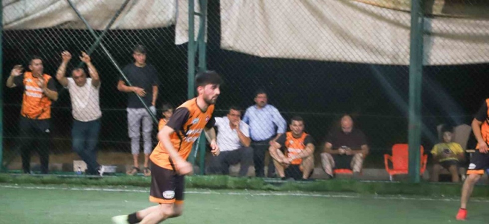 Belediye Başkanı Daban mahalle takımında ter dökecek