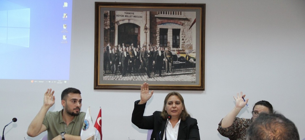 Kula Belediye Meclisi 34 milyonluk SGK borcu için taşınmazları satacak