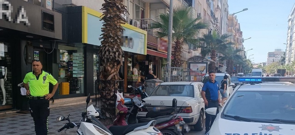Turgutlu Zabıtası’ndan kaldırım işgali denetimi
