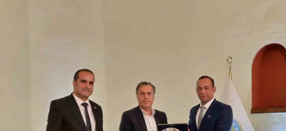 Nuri Paşa anısına Turgutlu’da iki komutana plaket