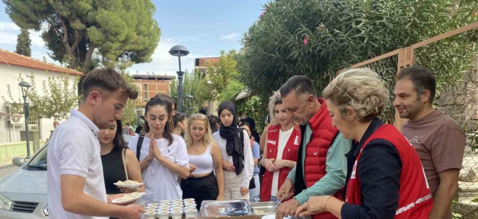 Alaşehir Kızılay’dan öğrencilere tanıtım turu