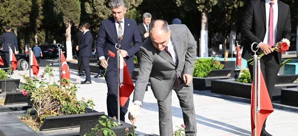 Manisa Valisi Vahdettin Özkan çalışmalara hızlı başladı