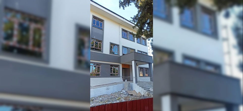 Sarıgöl’de Şehit Esin Akay Ortaokulu ve 4 Eylul İlkokulu eğitime hazır