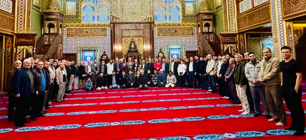 Saruhanbey’in Torunları Sabah Namazında Saruhanbey Camiinde Duada Buluştu