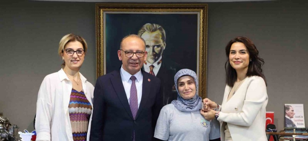 Temizlik işçisinden örnek davranış