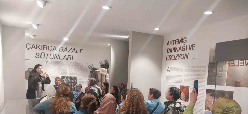 İşitme engelliler Kula’yı tanıdı