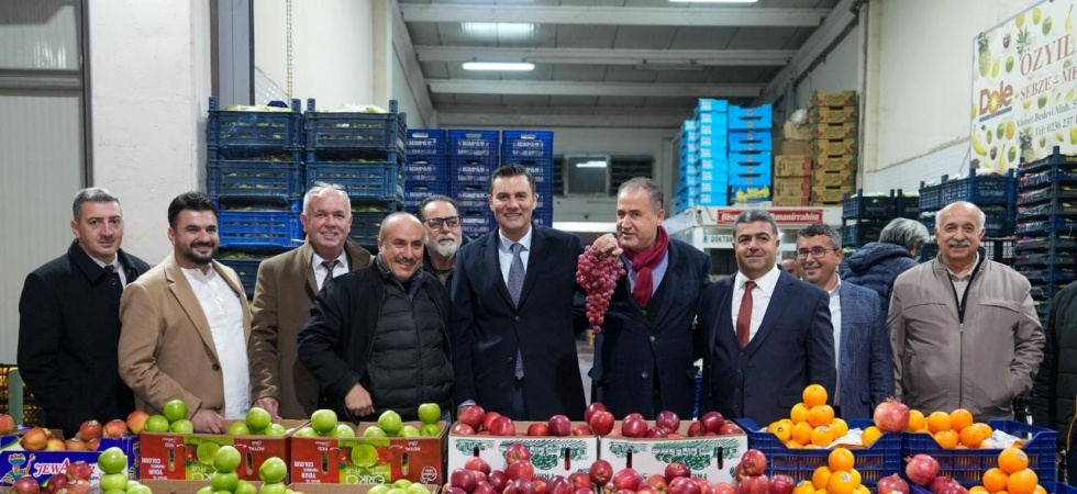 Başkan Zeyrek hal esnafı ile bir araya geldi
