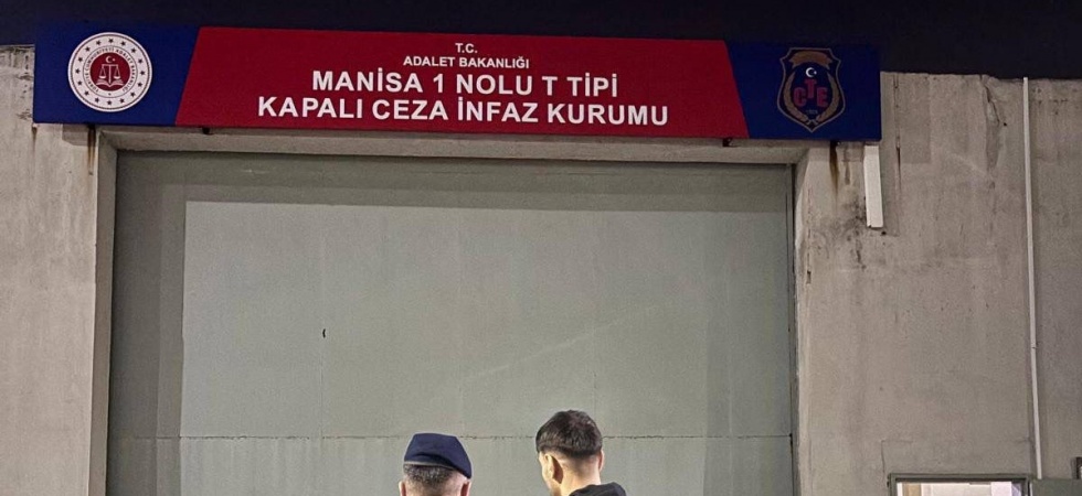 Manisa’da 5 ayrı suçtan aranan şahıs jandarma tarafından yakalandı