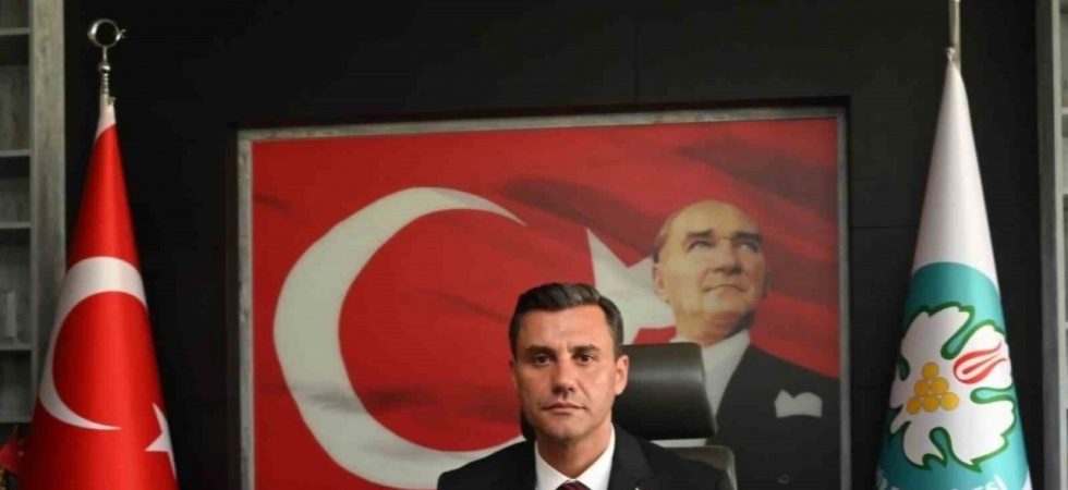 Başkan Zeyrek müjdeyi verdi: Manisa - İzmir arası ulaşım 150 TL’den 100 TL’ye düştü