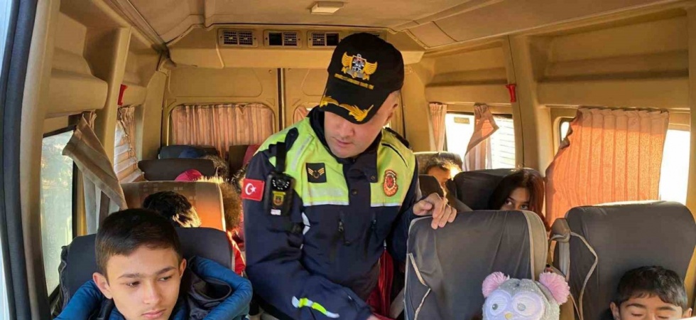 Salihli’de okul servislerine sıkı denetim