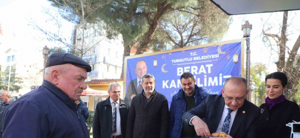 Turgutlu Belediyesinden Berat Kandili’nde lokma hayrı