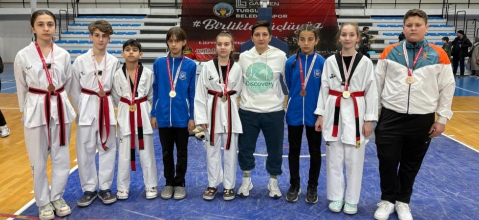 Yunusemreli Tekvandocular Turgutlu’da madalyaları topladı