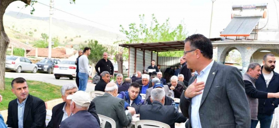 Alaşehir’de Başkan Öküzcüoğlu ve muhtar küskün aileleri barıştırdı