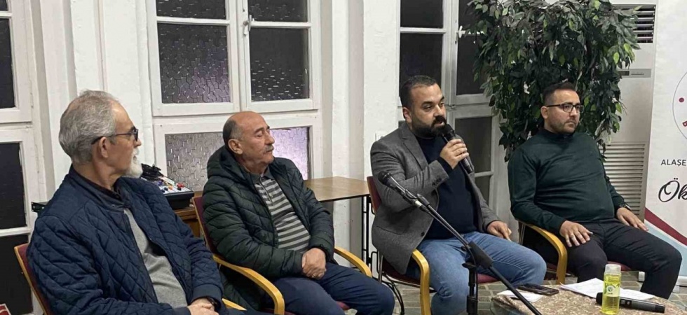 Alaşehir’de tarih sohbetleri düzenlendi