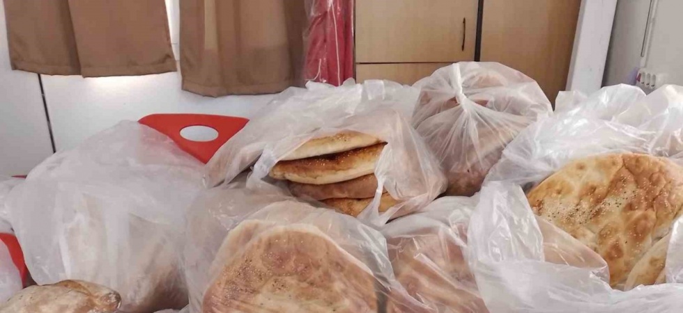 İhtiyaç sahiplerinin yüzü Kızılay ile güldü