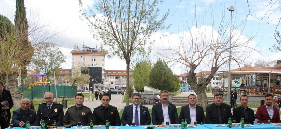 Kula protokolü bayramlaştı