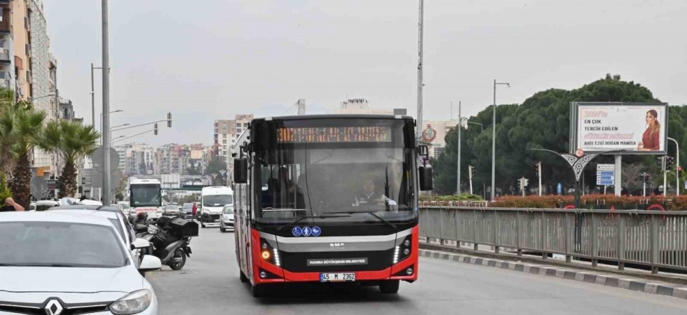 Manisa Büyükşehir bayramda görev başında