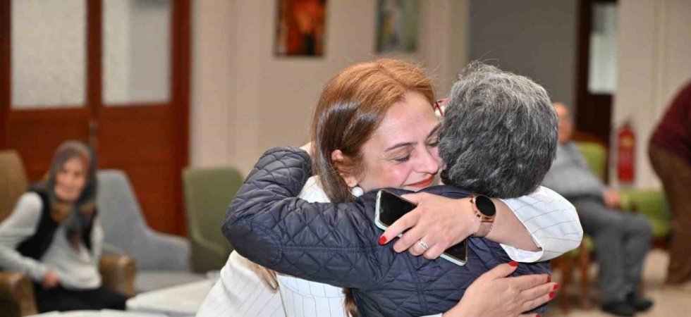 Manisa Büyükşehir Belediyesi huzurevi sakinlerini unutmadı
