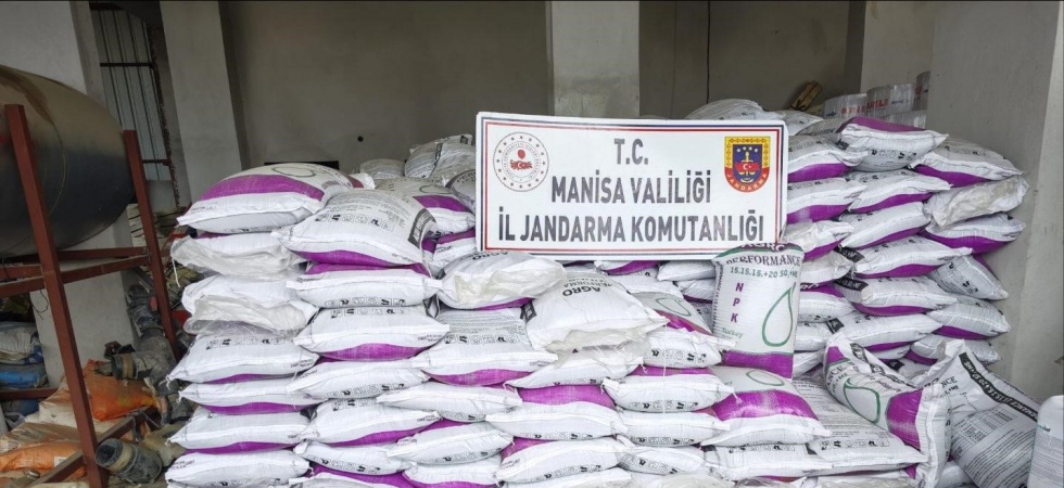 Manisa’da 29 ton sahte gübre ele geçirildi