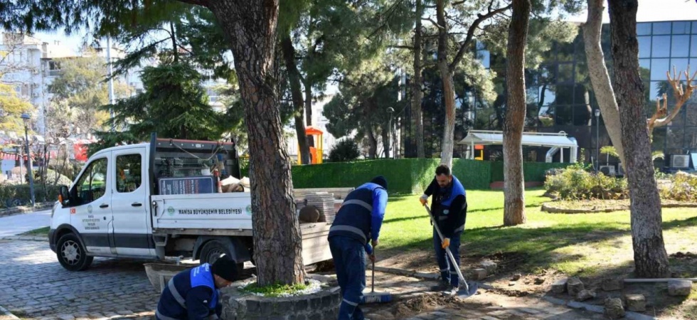 Parklarda bakım onarım