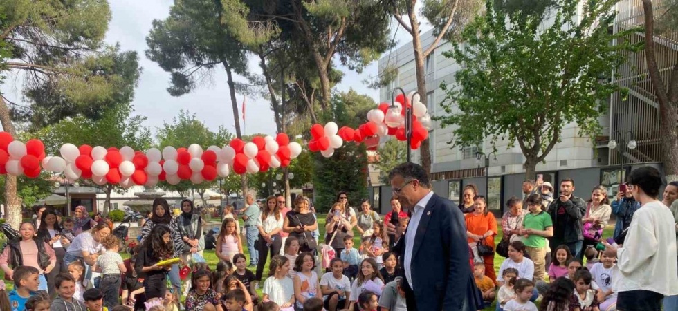 Alaşehir Belediyesi çocukları unutmadı