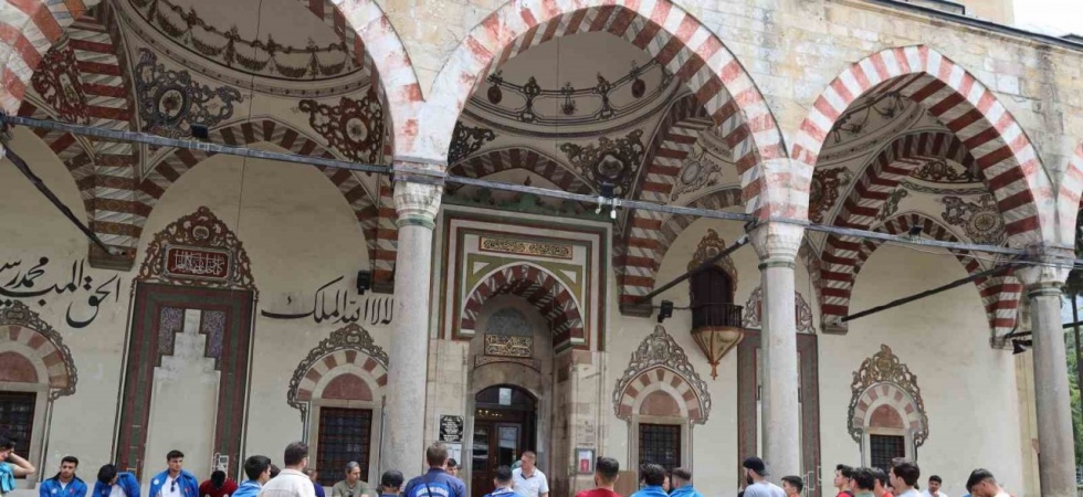 Genç voleybolcular Manisa’da buluştu