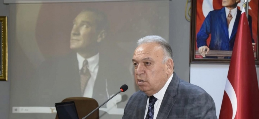 Kuruyan Marmara Gölü 3 ilçenin çiftçisini endişelendiriyor