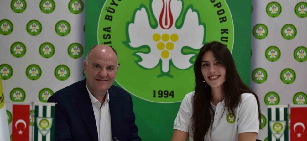 Manisa BBSK, Voleybol’da Ece Kozdere’yi kadrosuna kattı