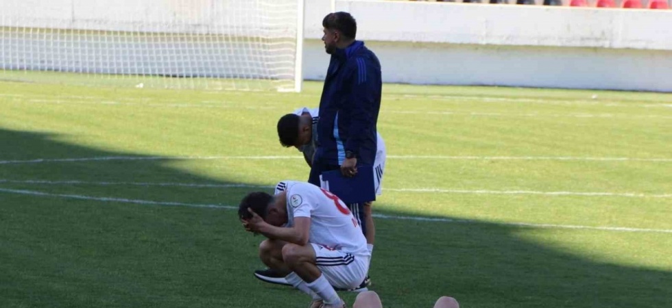 Manisa’da futbol kan kaybetmeye devam ediyor