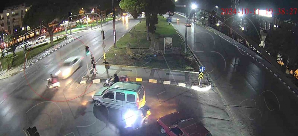 Manisa’daki motosiklet kazasının güvenlik kameraları ortaya çıktı