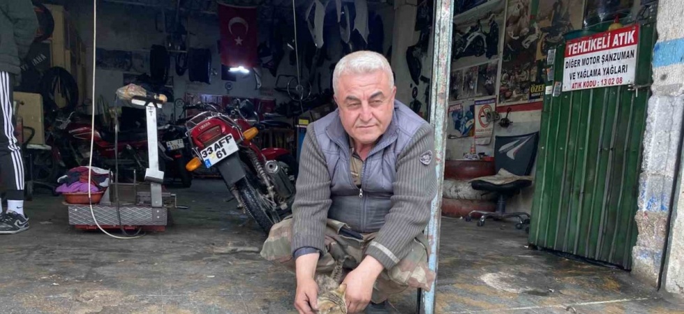 Manisalı esnafın duyarlılığı bir kediyi hayata bağladı