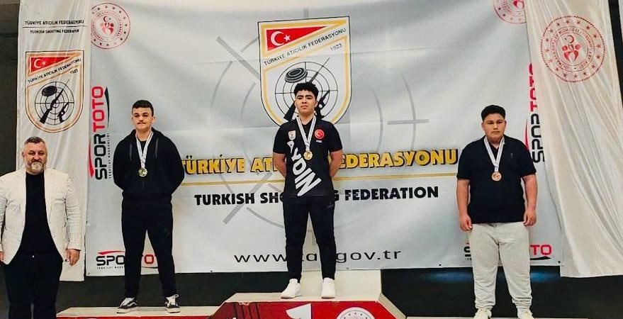 Manisalı sporculardan büyük başarı