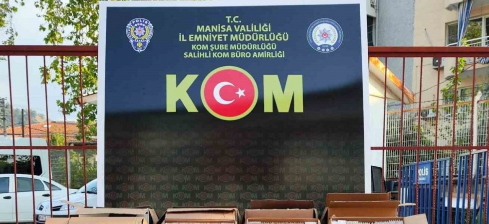 Şüphe üzerine durdurulan araçtan 229 bin makaron çıktı