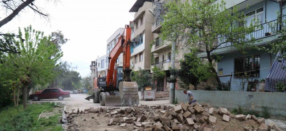 Turgutlu Belediyesi yeni ve güvenli yollar için sahada