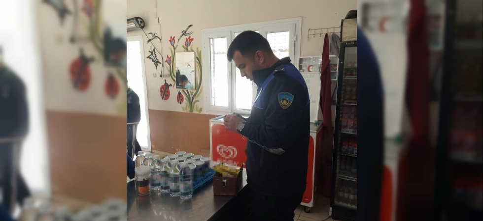 Turgutlu Zabıtasından okul kantinlerine denetim