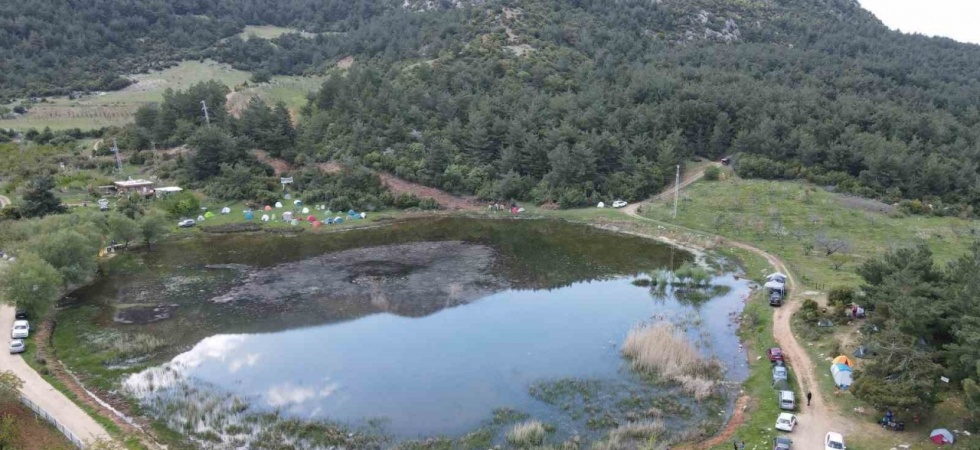 Türkiye’deki kanyoning tutkunları, Spil Dağı’nda buluştu