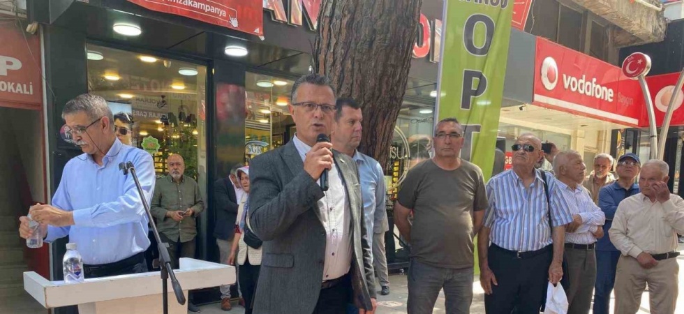 Alaşehir CHP’den Özel’e yapılan saldırıya kınama