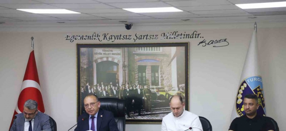 Başkan Akın: "Bu ekonomik şartlarda yapılabilecek maksimum hizmeti yapıyoruz"