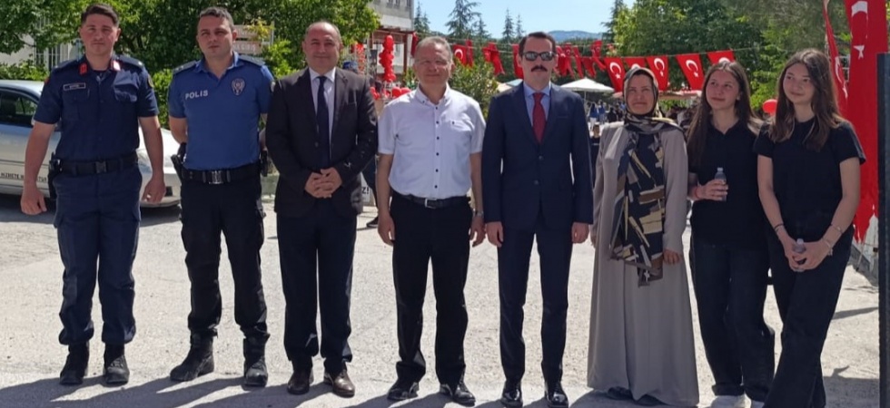 Gördes’te Mesleki Eğitim Festivali Düzenlendi