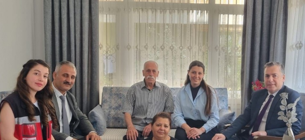 Kaymakam Kapankaya’dan engelli çifte anlamlı ziyaret