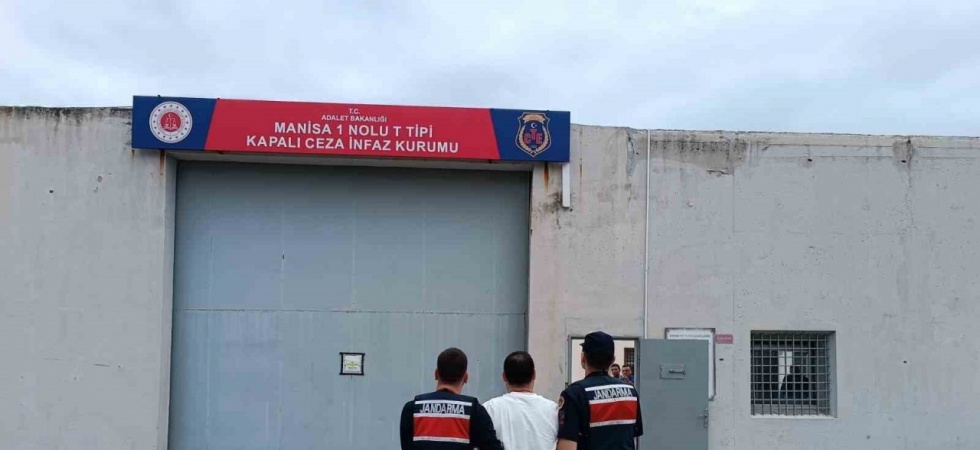 Kimliğini gizlemeye çalışan cinayet zanlısı jandarmanın dikkatinden kaçamadı